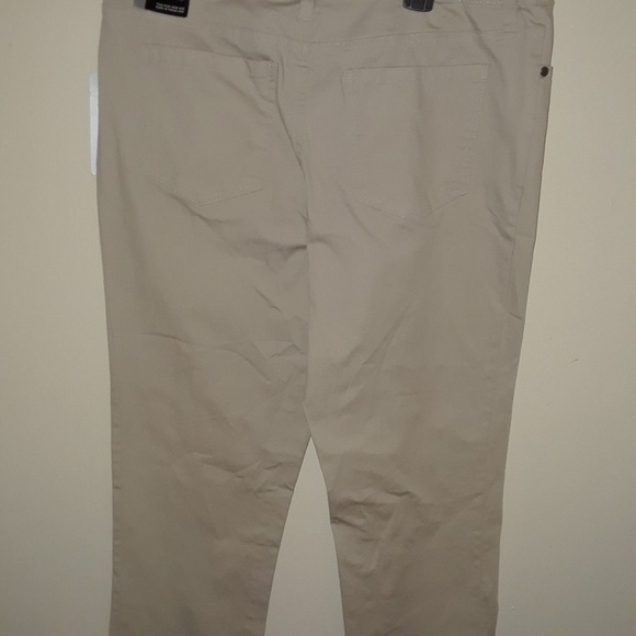 Capri Tummy Control Mid Rise - Picture 6 of 6